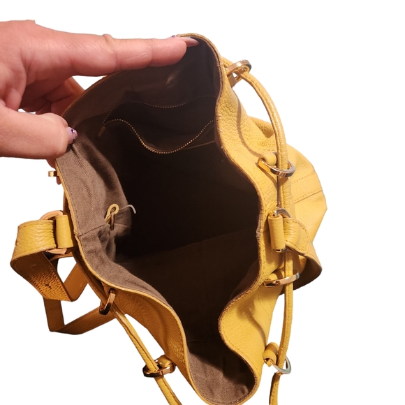 See By Chlo Shoulder Bag Vicki Small Leather Bucket - Picture 9 of 9